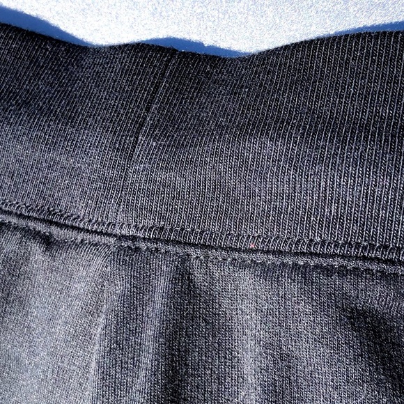 Disneyland Shorts Size Extra Large Black And White - Picture 11 of 15